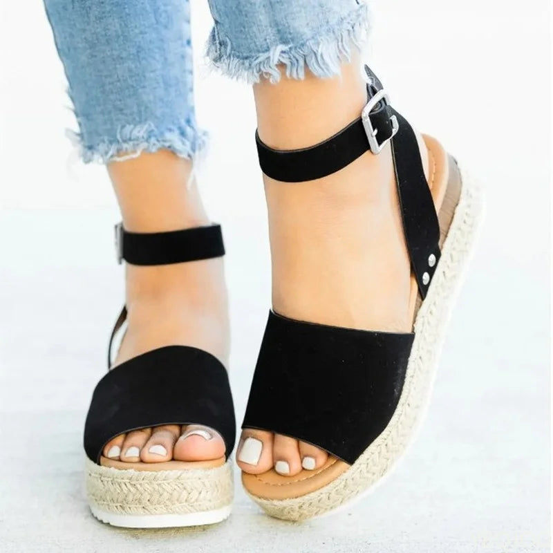 Retro Lightweight Sandals