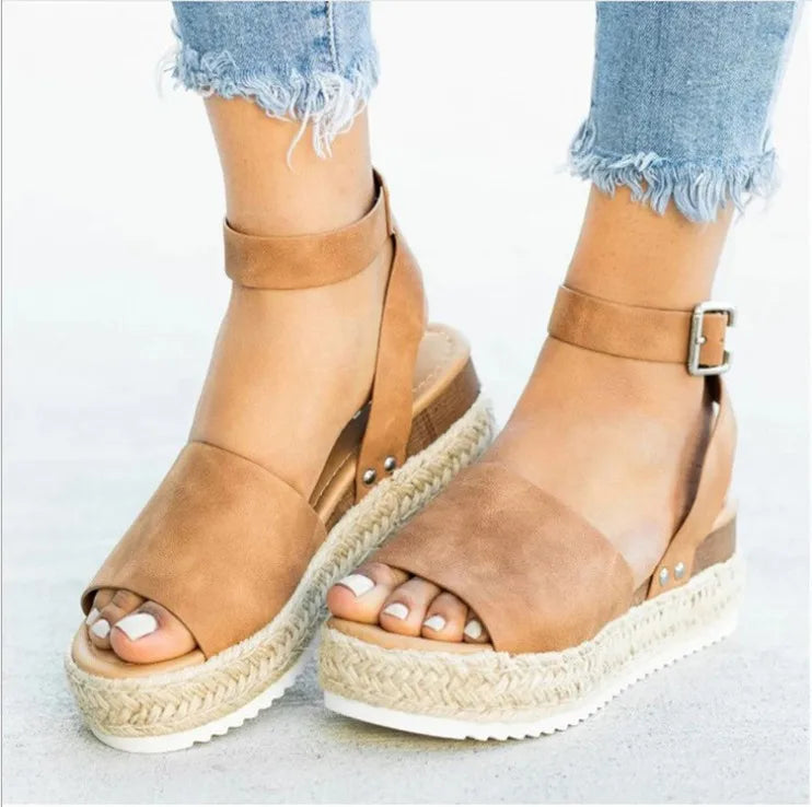 Retro Lightweight Sandals