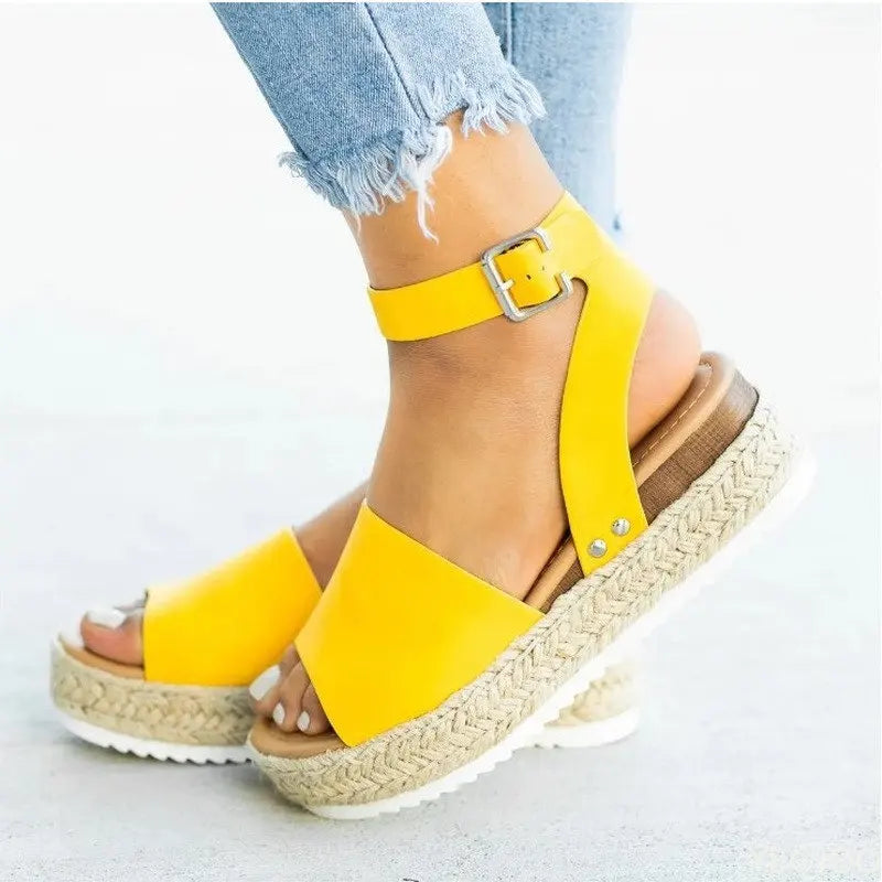 Retro Lightweight Sandals